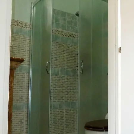 La Casa Dellamericano - Casa D'epoca Anni '30 Bed & Breakfast